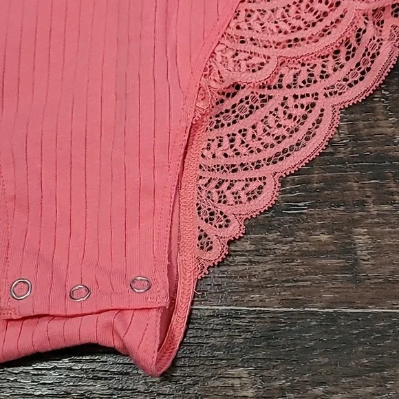 NWOT, Adore Me Pink Bodysuit size Med - Picture 3 of 10